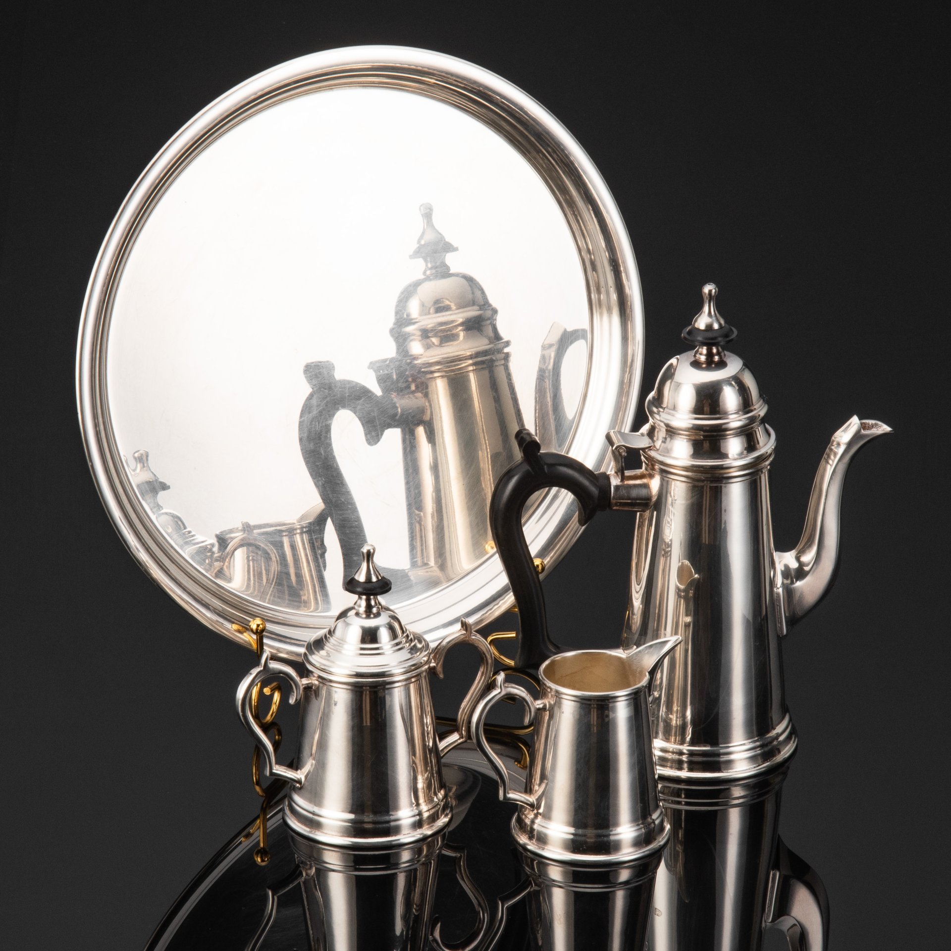 Набор кофейный на подносе (кофейник, сахарница, молочник), металл, пластик, Западная Европа, 1970-1990 гг.