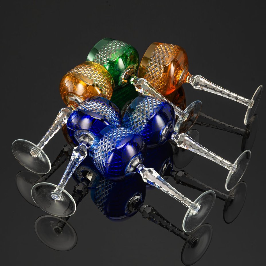 Набор из шести разноцветных бокалов с ромбическим декором (синий, оранжевый и зеленый цвета)