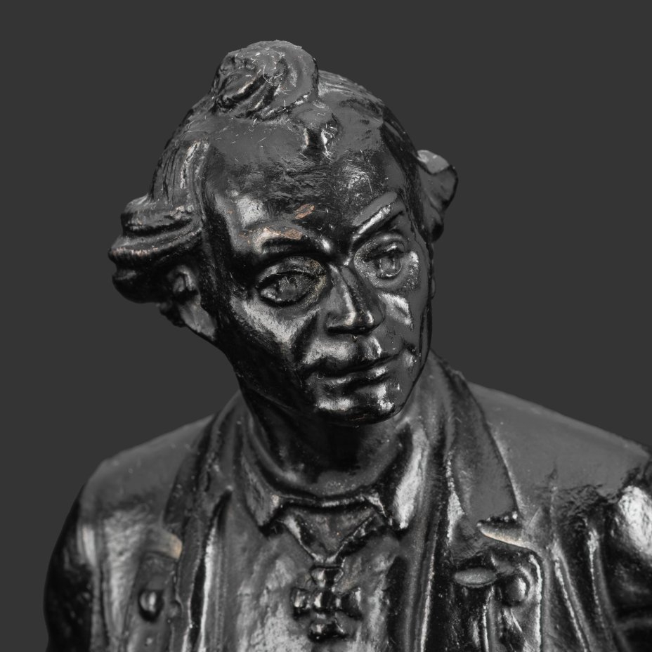 Статуэтка "Александр Васильевич Суворов" (полководец, основоположник русской военной теории), скульптор Гилев А.С.