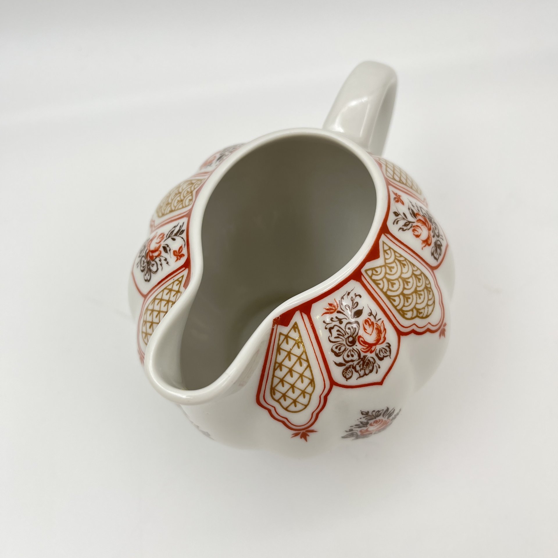 Молочник из сервиза "Фриз", фарфор, деколь, Ленинградский фарфоровый завод (ЛФЗ), СССР, 1970-1991 гг.