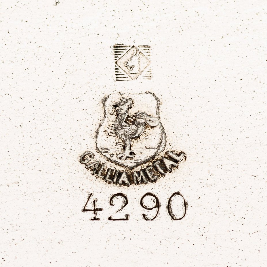 Набор для подачи спиртных напитков в стиле модерн (рюмки в металлической оплетке на 6 персон на подносе), металл, серебрение, стекло, гравировка, Christofle, Франция, 1900-1920 гг.