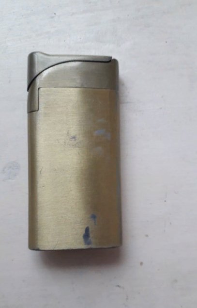 Зажигалка газовая