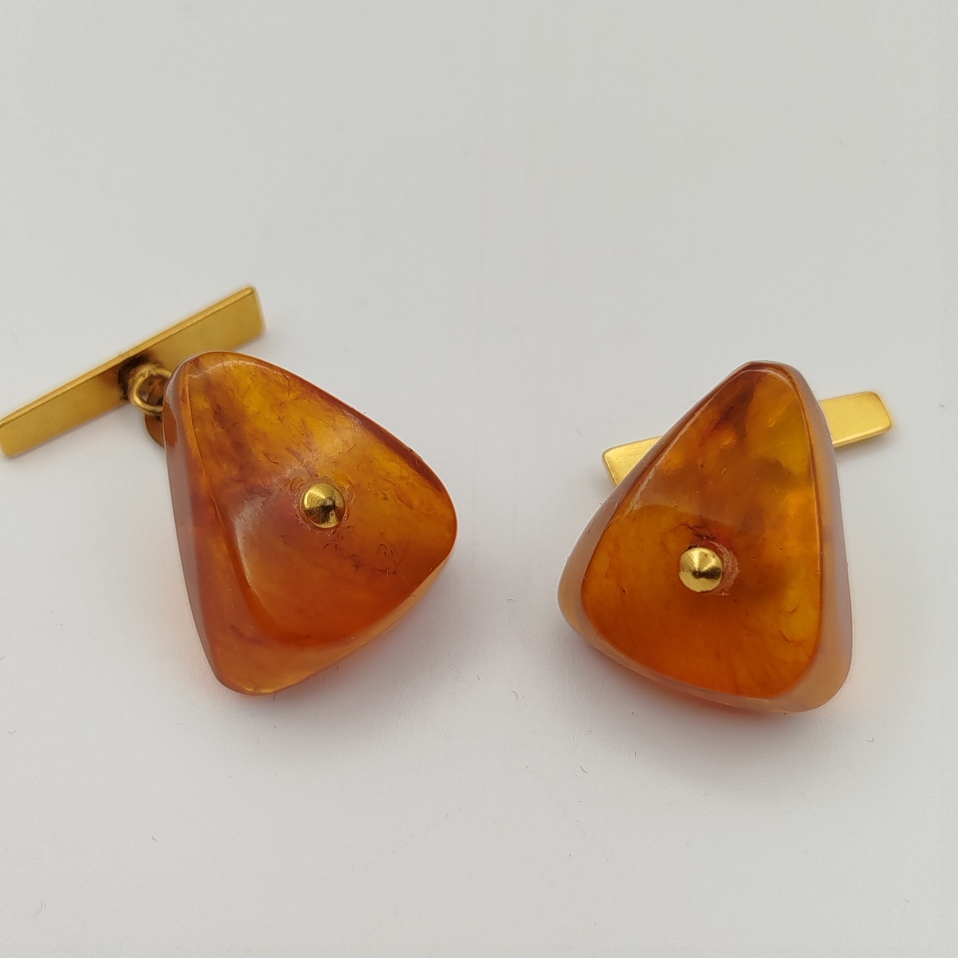 Запонки винтажные со вставками треугольной формы, металл, янтарь, СССР, 1970-1990 гг.
