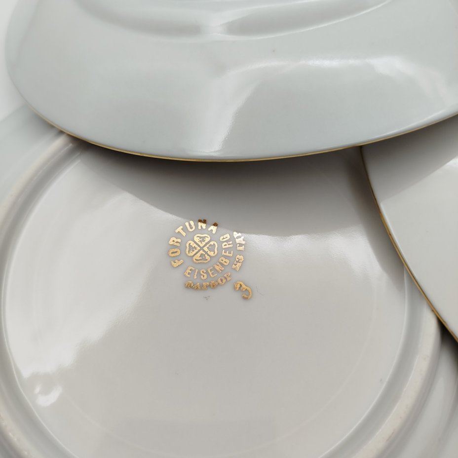 Набор десертных тарелок "Мадонна" на 6 персон, фарфор, люстр, деколь, золочение, Fortuna Eisenberg, ГДР, 1960-1973 гг.