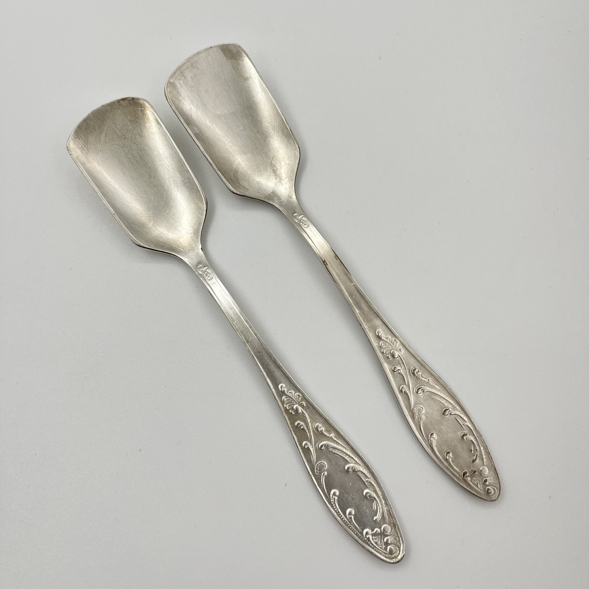 Пара лопаток для сахара "Пламя", мНЦ (медь-никель-цинк), Кольчугинский завод цветных металлов, СССР, 1960-1990 гг.