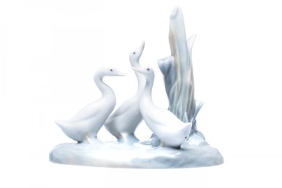 Статуэтка "Три гуся", фарфор, роспись, мануфактура "NАО porcelain", Испания, 1978-1988 гг.