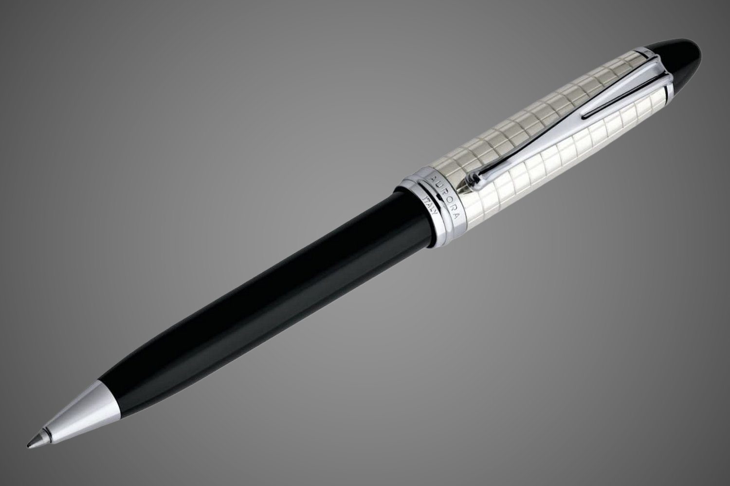 Шариковая ручка Aurora Ipsilon Quadra Silver Black CT, в подарочной коробке, Драгметаллы: серебро, смола