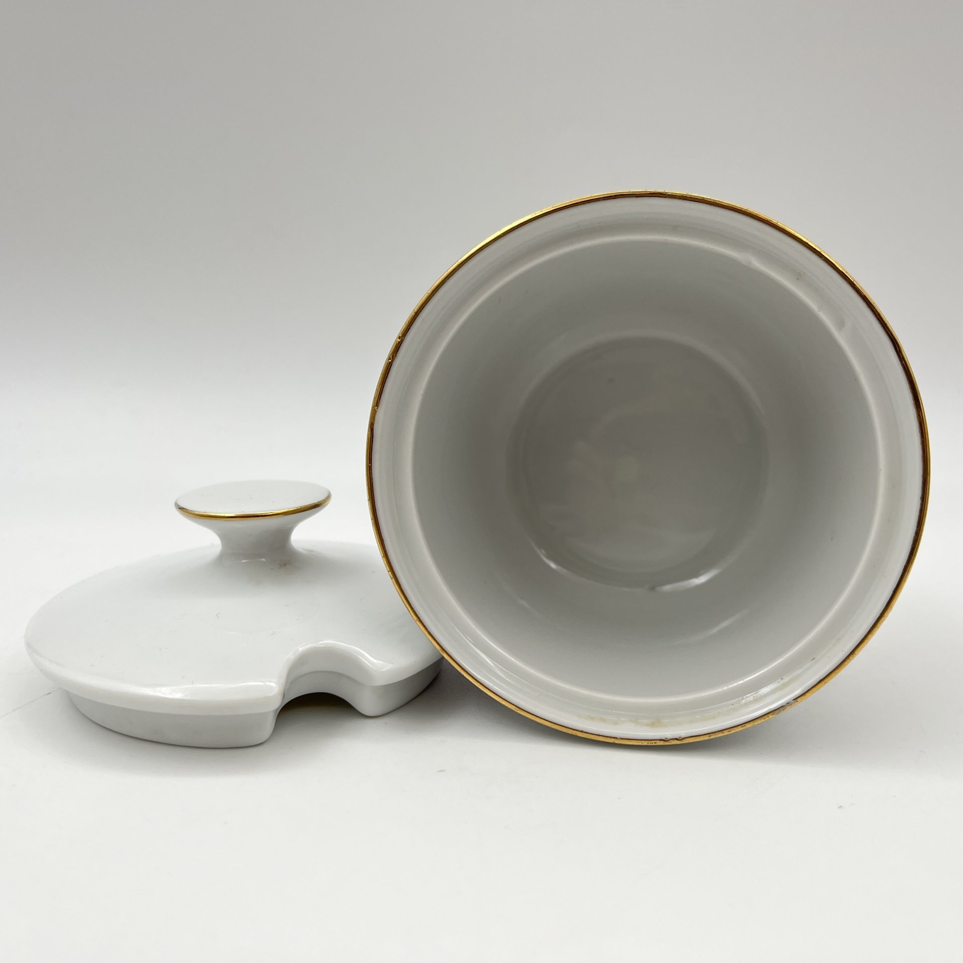 Набор сервировочный, украшенный цветочным декором (5 предметов)