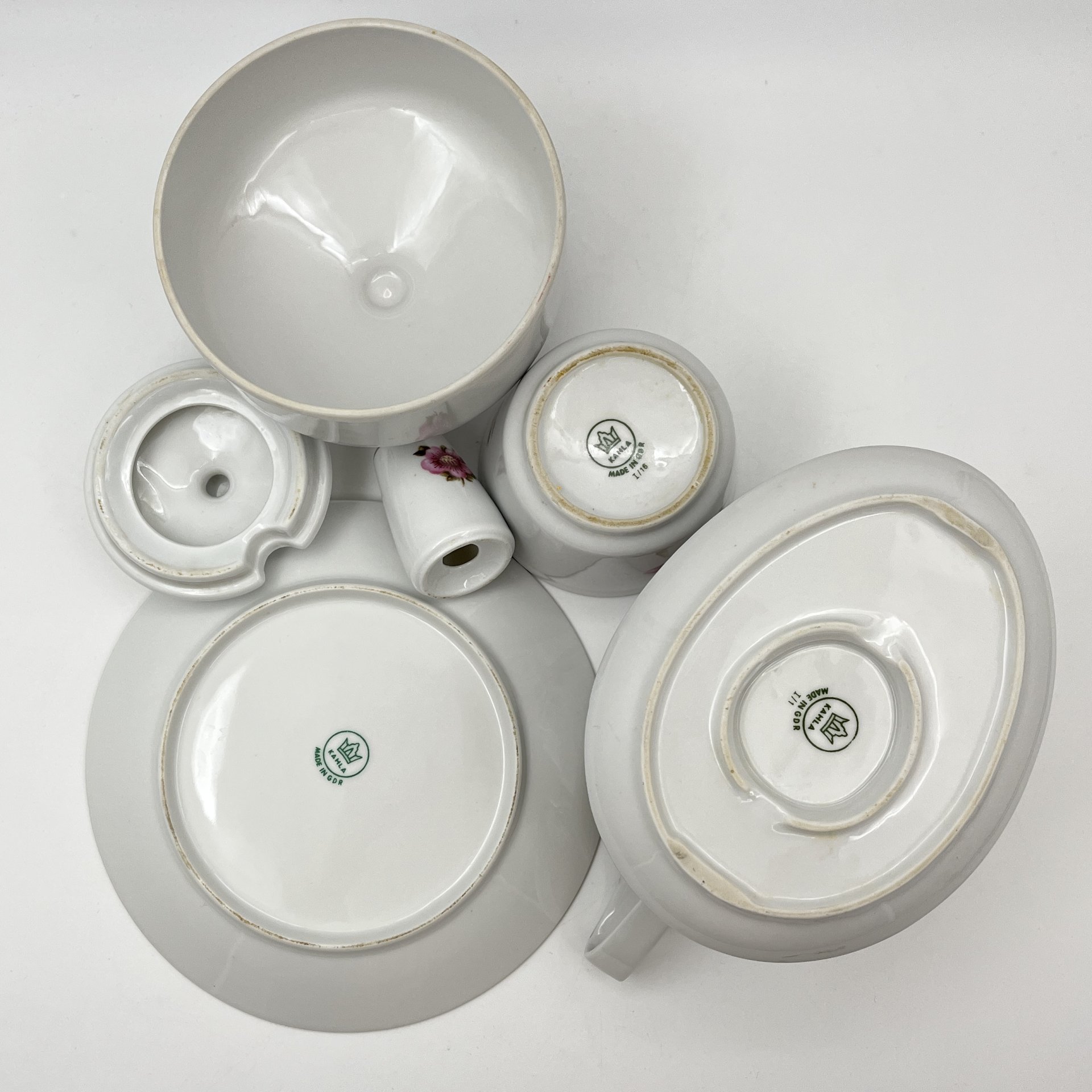 Набор сервировочный, украшенный цветочным декором (5 предметов)