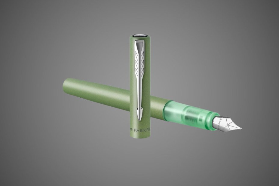 Перьевая ручка Parker Vector XL Green CT, цвет чернил blue, перо: F или M, в подарочной упаковке., Лаки и смолы: лак, металл, нержавеющая сталь, пластик, хром