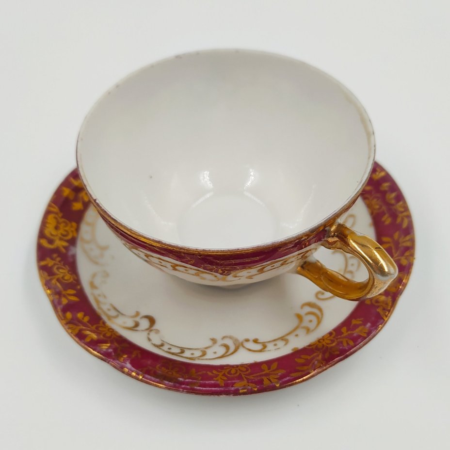 Пара кофейная с декором в виде галантной сцены, фарфор, деколь, золочение, Bavaria Porzellan, Германия, 1960-1990 гг.