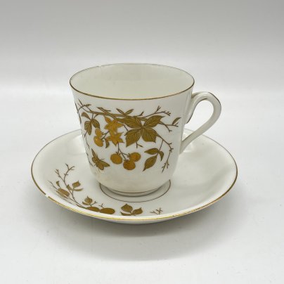 Чайная пара с цветочным декором, фарфор, эмалевая роспись, золочение, Западная Европа, 1890-1920 гг.