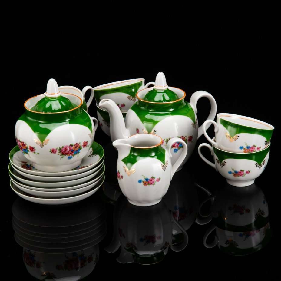 Сервиз чайный с цветочным декором на 6 персон (15 предметов), фарфор, деколь, крытье, золочение, Дулевский фарфоровый завод (Дулёво), Россия, 1999 г.