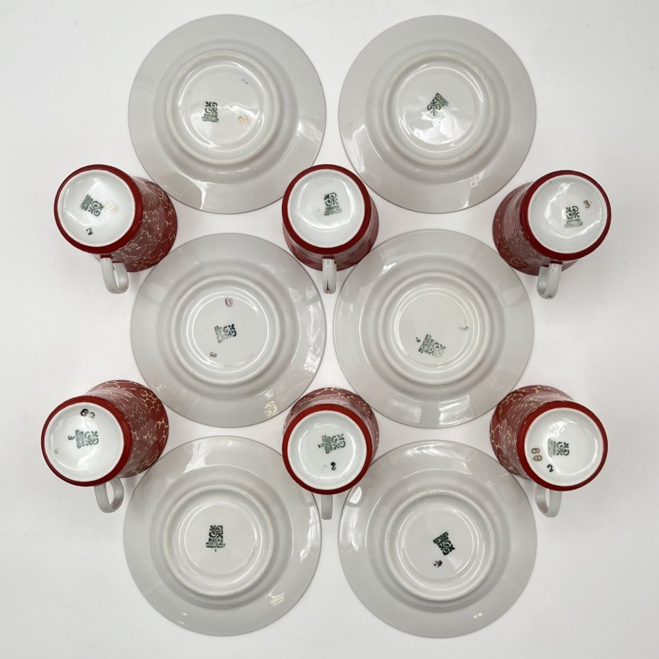 Сервиз кофейный на 6 персон (15 предметов) красного цвета