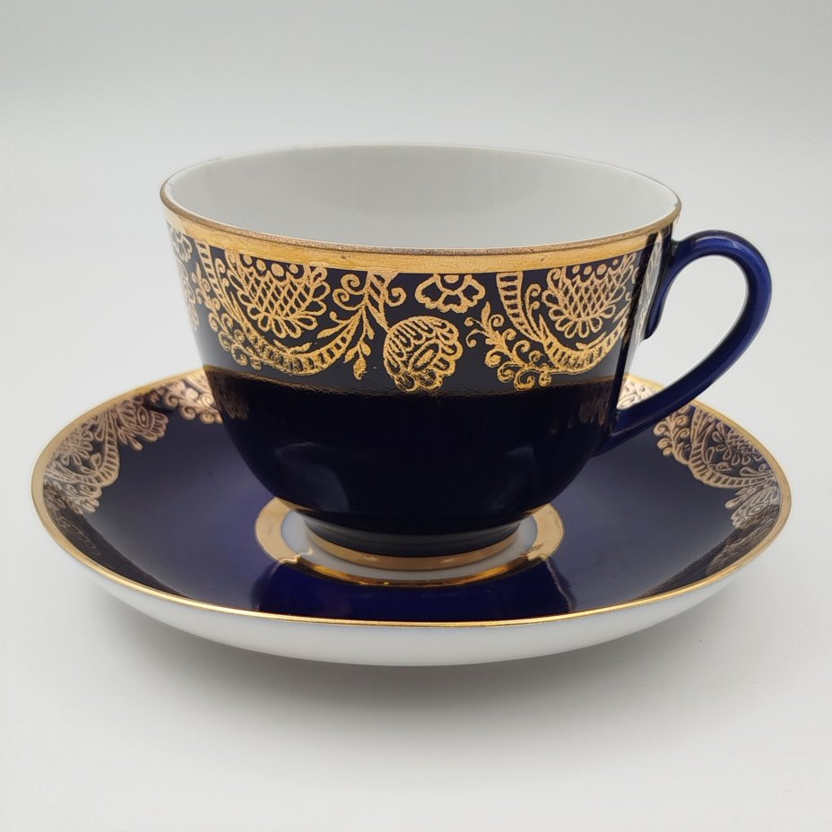 Пара чайная "Золотой фриз", фарфор, крытье кобальтом, Ленинградский фарфоровый завод (ЛФЗ), СССР, 1960-1970 гг.