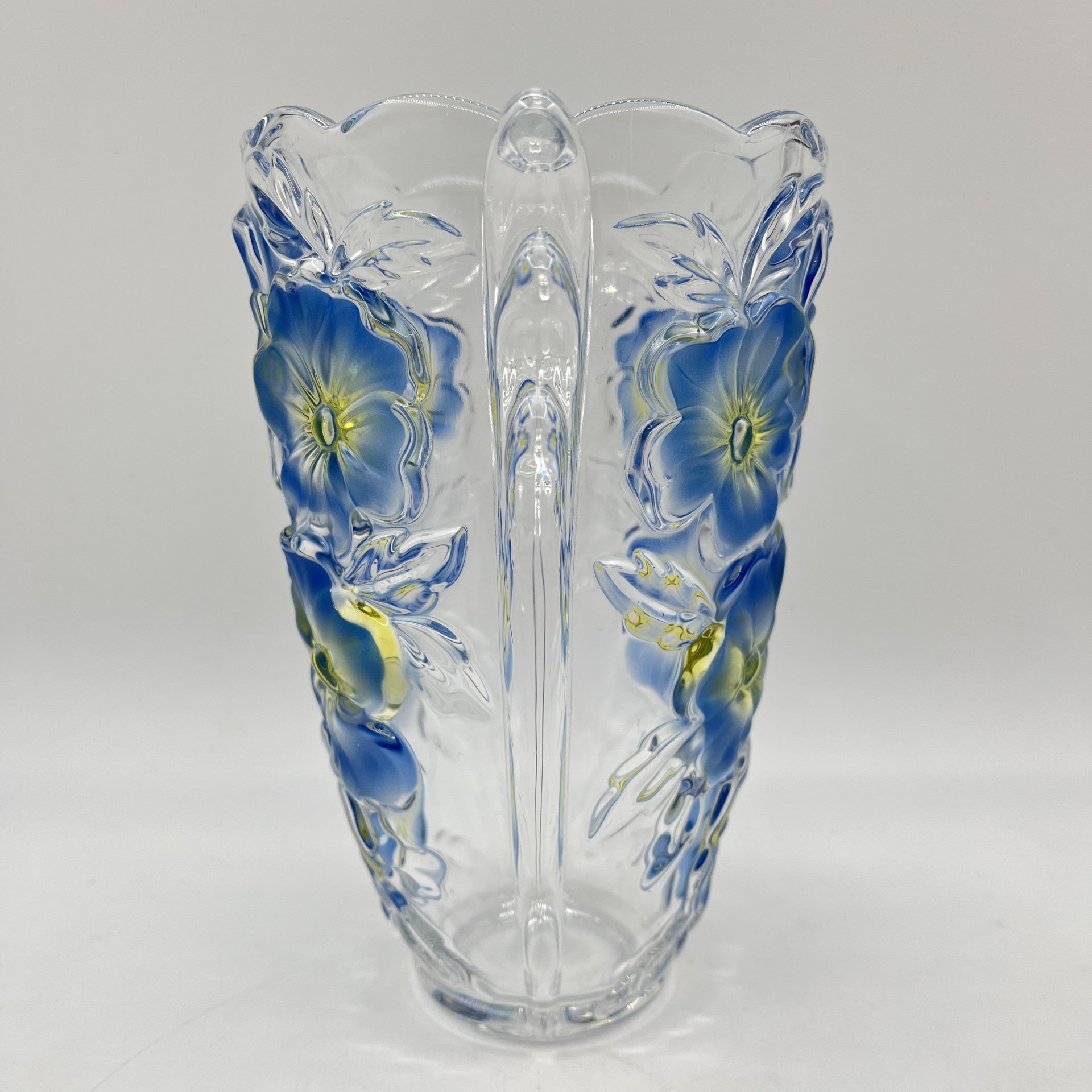 Ваза, украшенная изображением голубых цветов, "Walther-Glass"