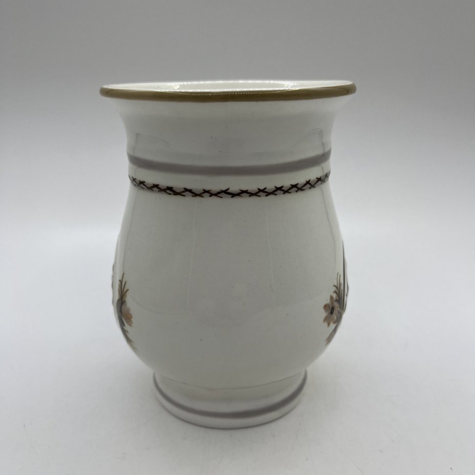 Кружка с рельефным декором, керамика, СССР, 1970-1990 гг.