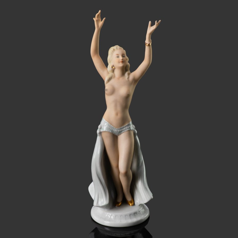 Статуэтка "Обнажённая танцовщица", фарфор, роспись, золочение, Schaubach-Kunst, Wallendorf, Германия, 1926-1953 гг.