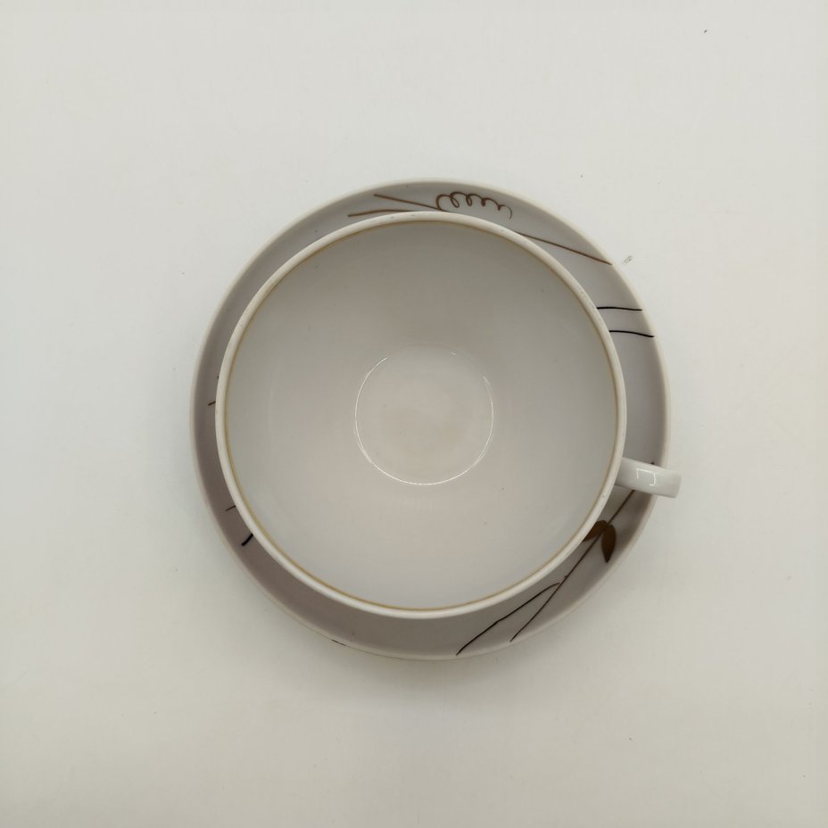 Чайная пара с цветочным декором, фарфор, роспись, золочение, Дулевский фарфоровый завод (Дулёво), СССР, 1968-1991 гг.