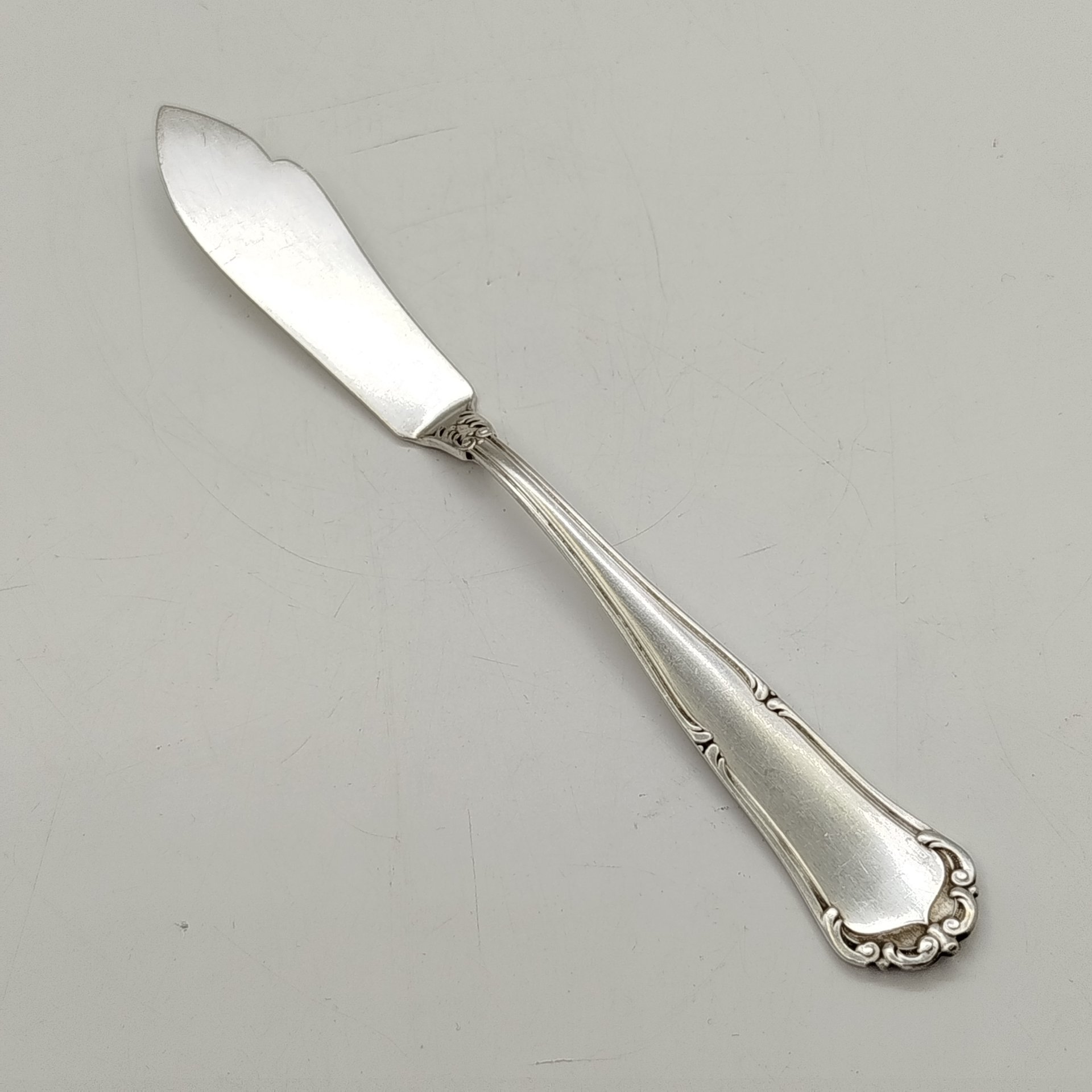 Нож для рыбы