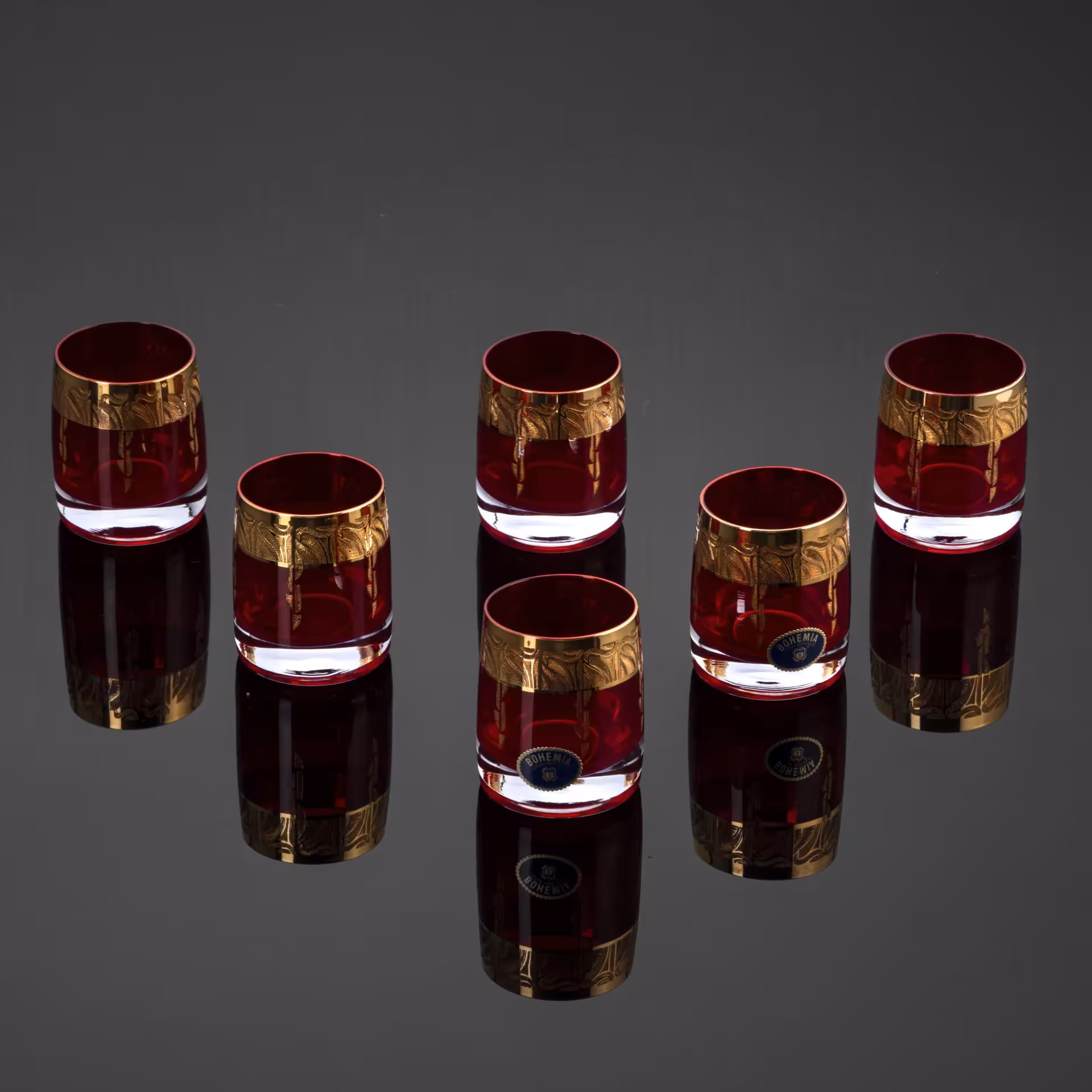 Набор из 6 стопок клюквенного цвета с золотистой орнаментальной каймой, Bohemia Crystal (Bohemia Glass)