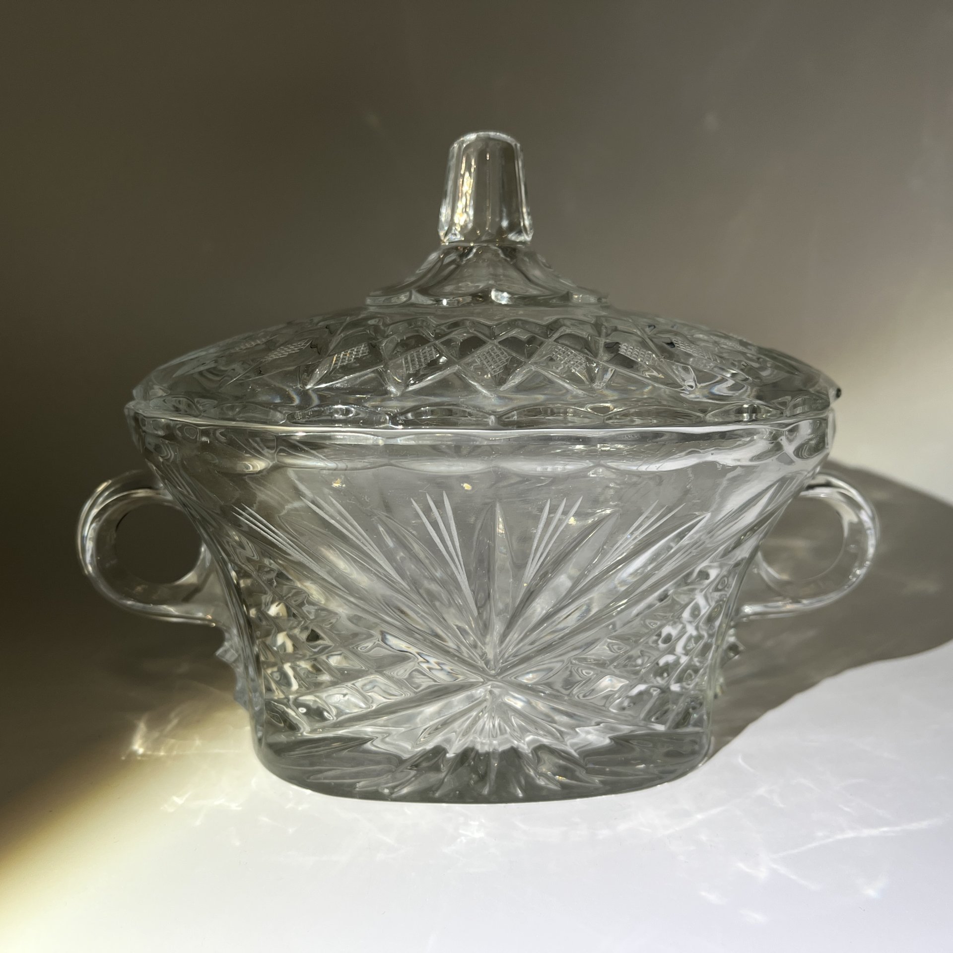 Ваза для десертов (бонбоньерка, конфетница), хрусталь