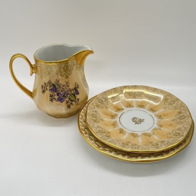 Набор из 2 блюдец и молочника с цветочным декором, фарфор, деколь, крытье, золочение, Carlsbad, Чехия, 1993-2010 гг.