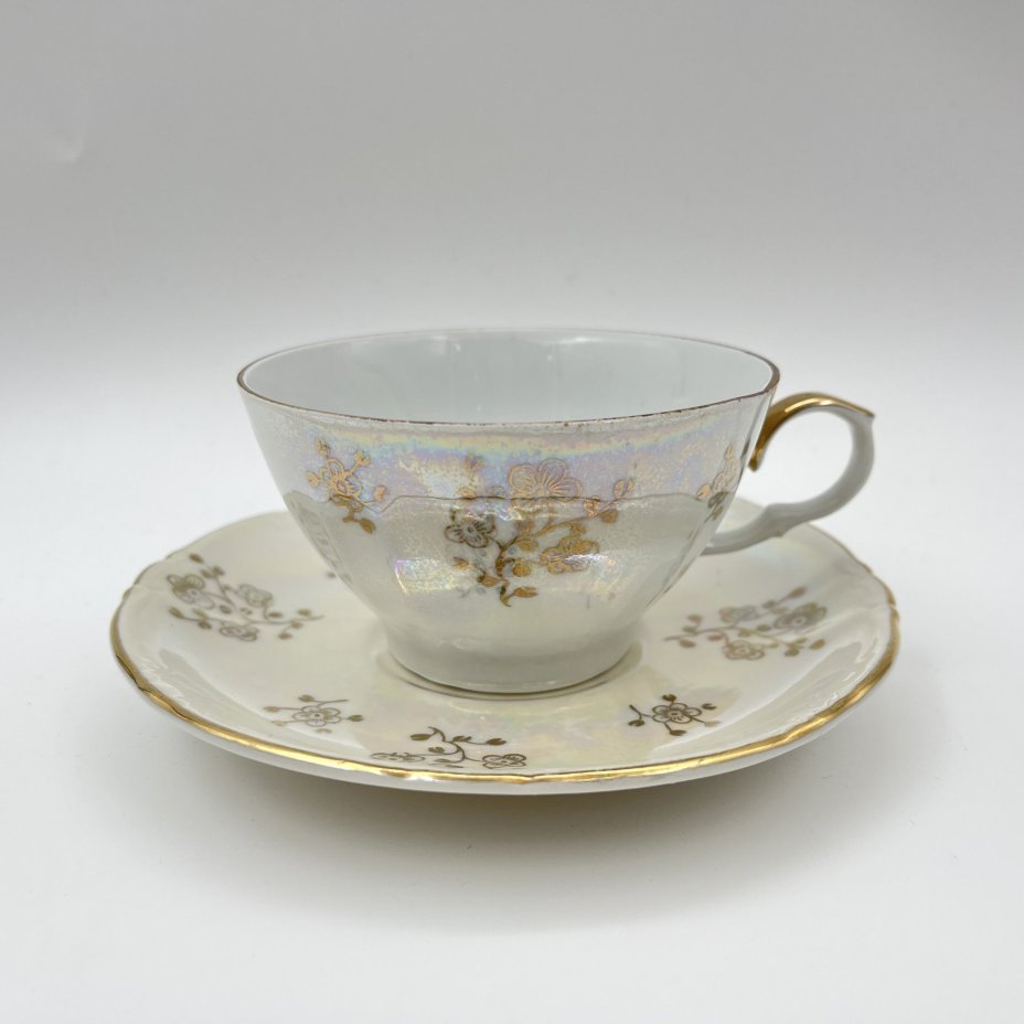 Сервировочный набор на одну персону (5 предметов), украшенный цветочным декором, фарфор, люстр, золочение, Kahla, ГДР, 1968-1987 гг.