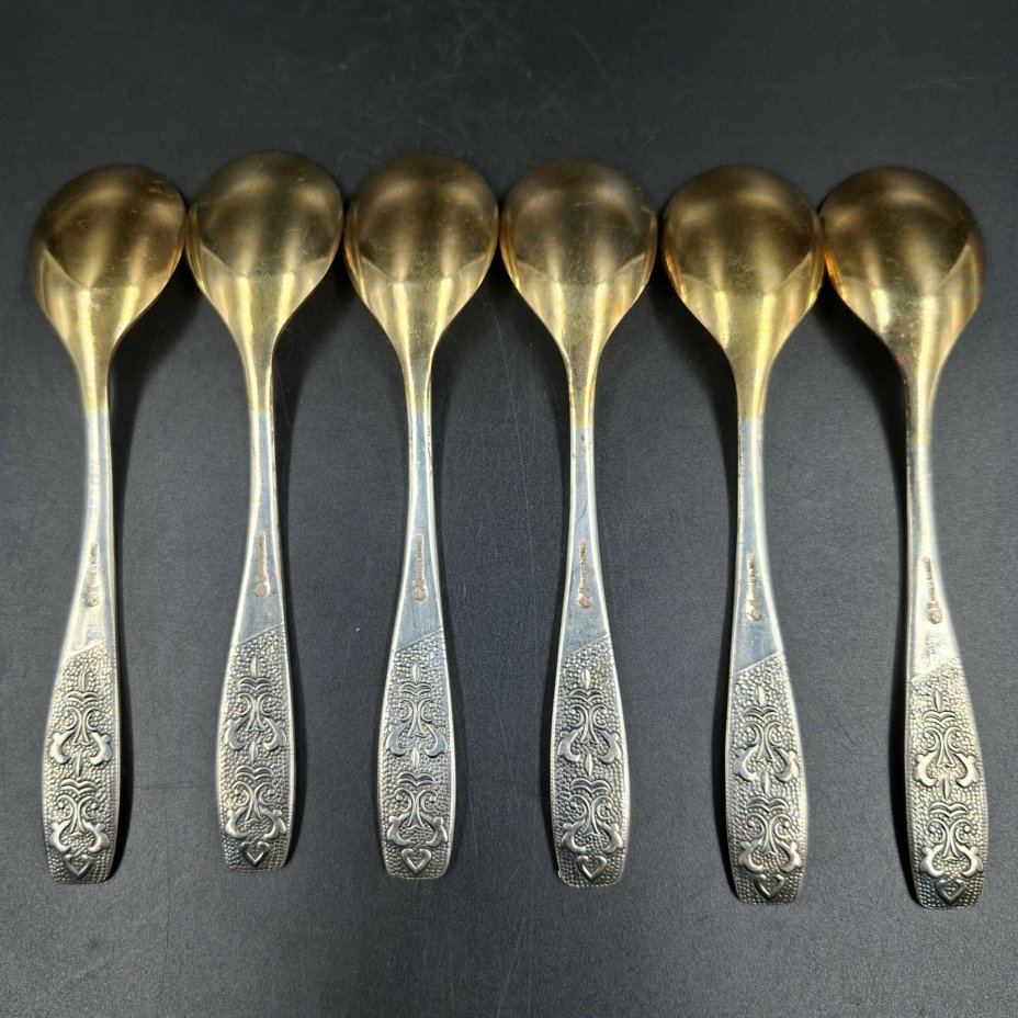 Набор из шести чайных ложек «Хмель», мНЦ (медь-никель-цинк), золочение, Завод «Проминь», СССР, 1970-1990 гг.