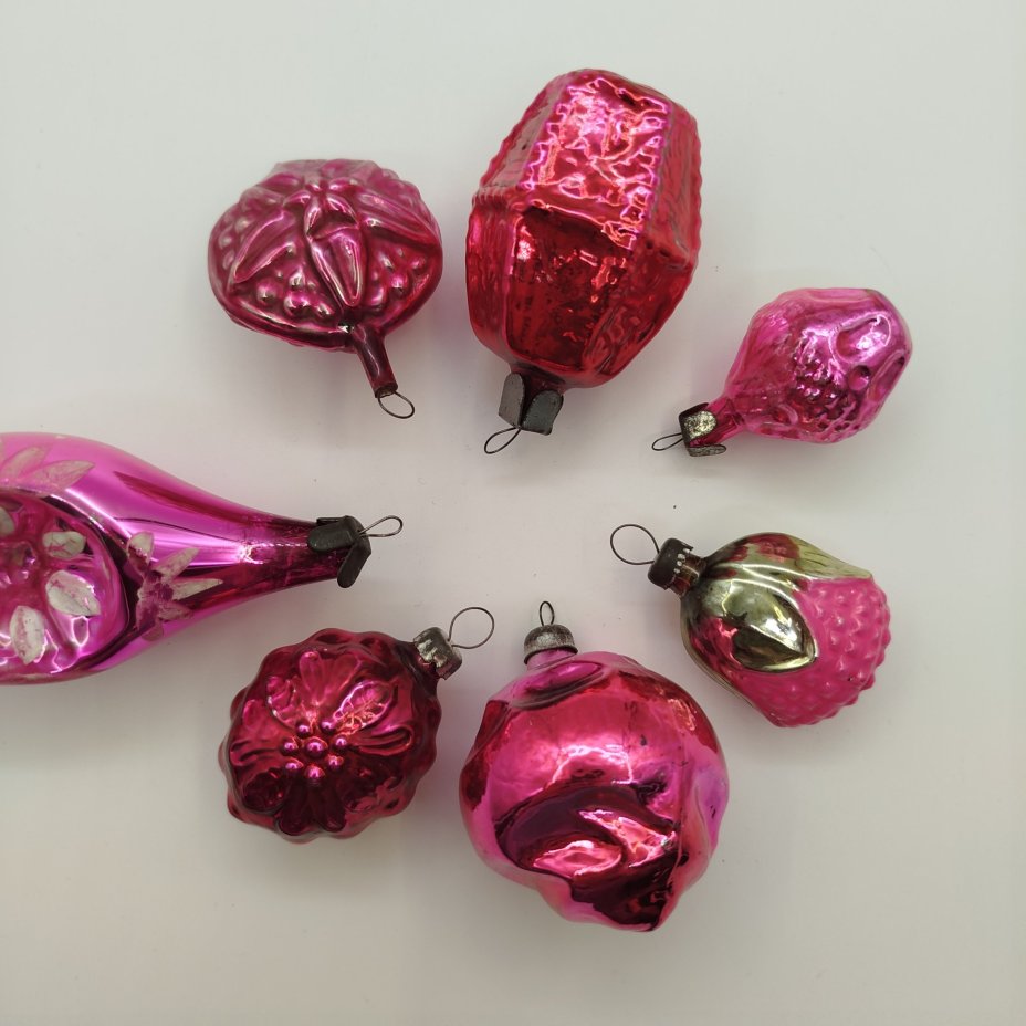 Набор из семи ёлочных игрушек