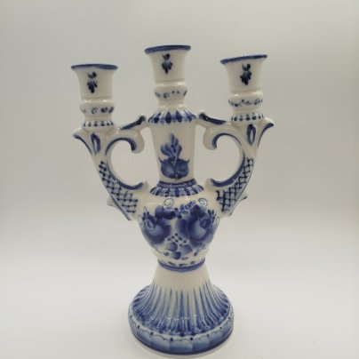 Канделябр (подсвечник) на три свечи с цветочным декором, Гжель, фарфор, роспись, Россия, 1991-2010 гг.