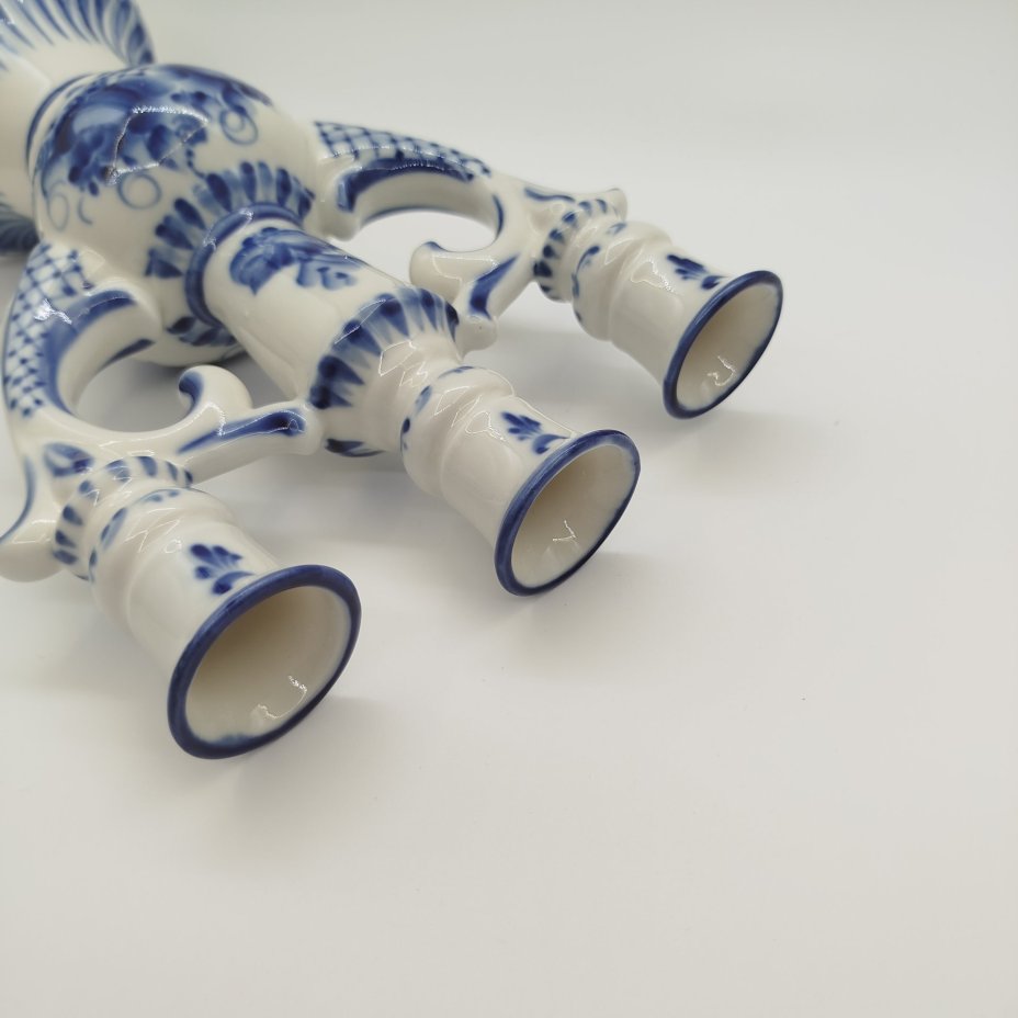 Канделябр (подсвечник) на три свечи с цветочным декором, Гжель