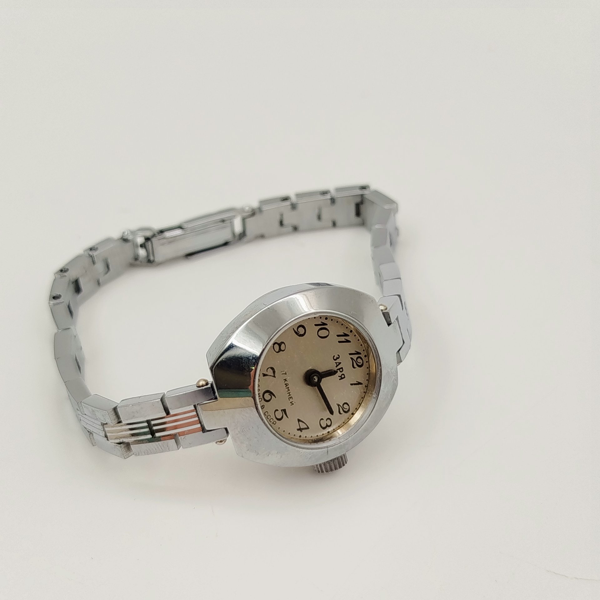 Часы наручные "Заря" в оригинальной упаковке с документами, металл, стекло, картон, Пензенский часовой завод, СССР, 1991 г.