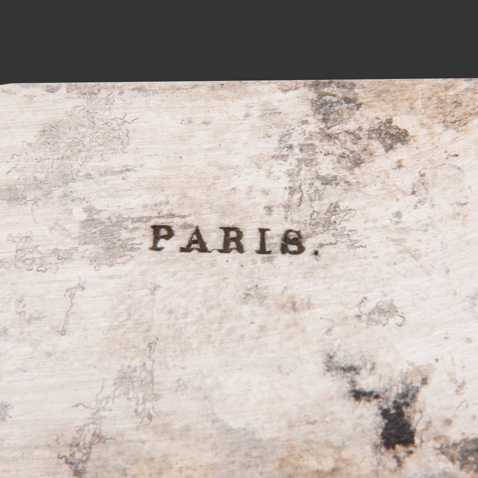 Набор столовых приборов для дичи (мяса) в кофре с монограммой "JC", состоящий из ножа, вилки и ручки для нарезки дичи