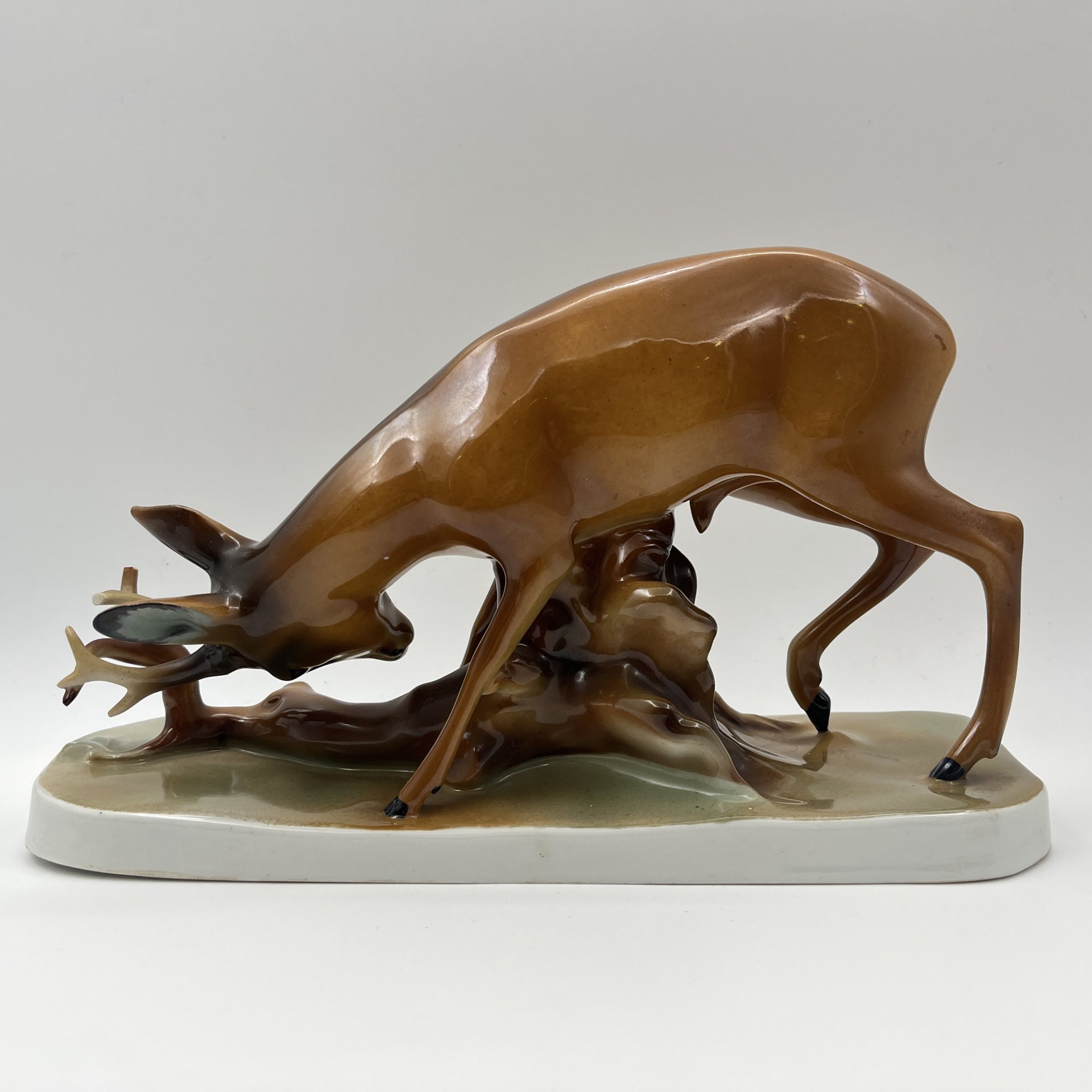 Статуэтка "Олень", фарфор, роспись, Lichte Porzellan (Лихте), Германия, 1949-1965 гг.