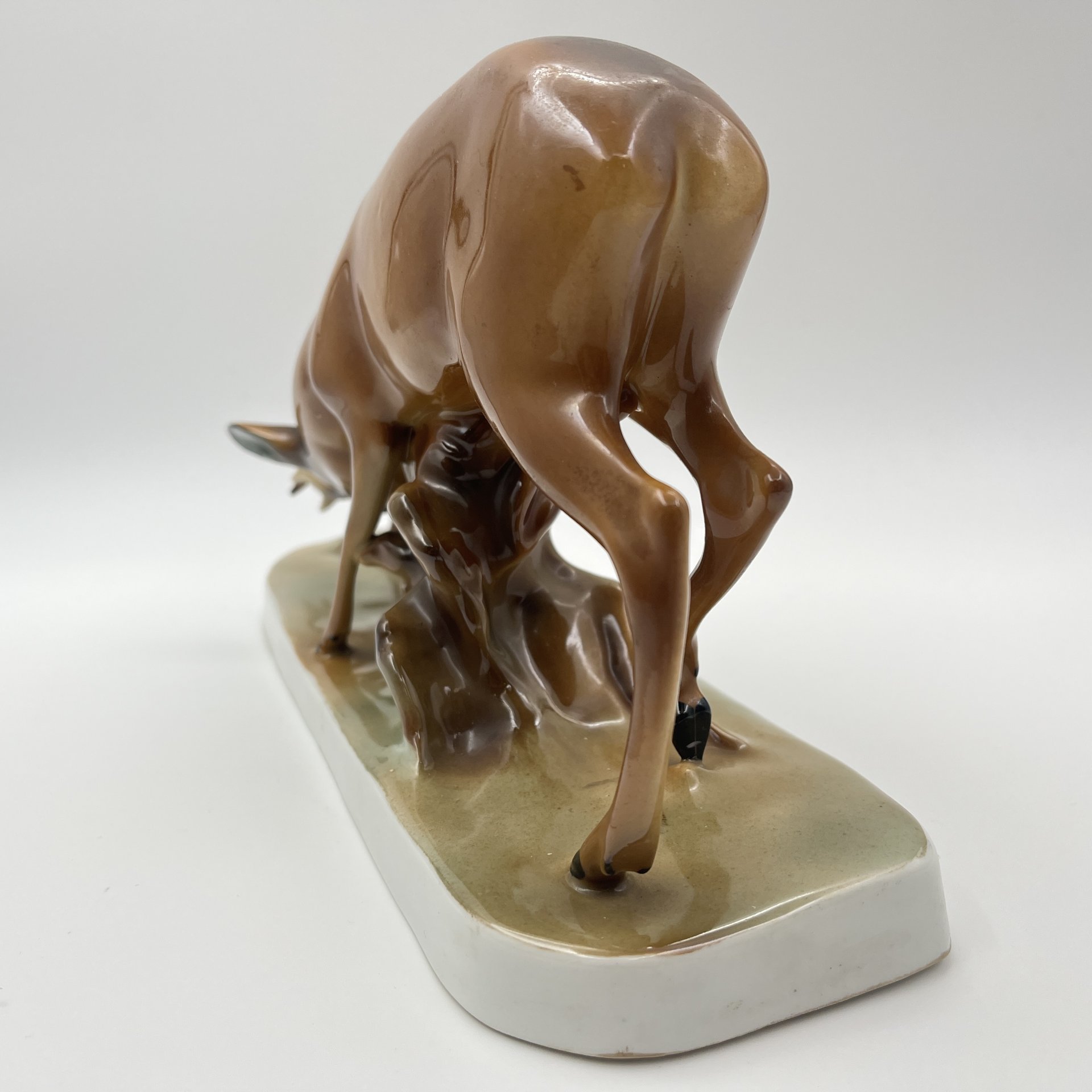 Статуэтка "Олень", фарфор, роспись, Lichte Porzellan (Лихте), Германия, 1949-1965 гг.