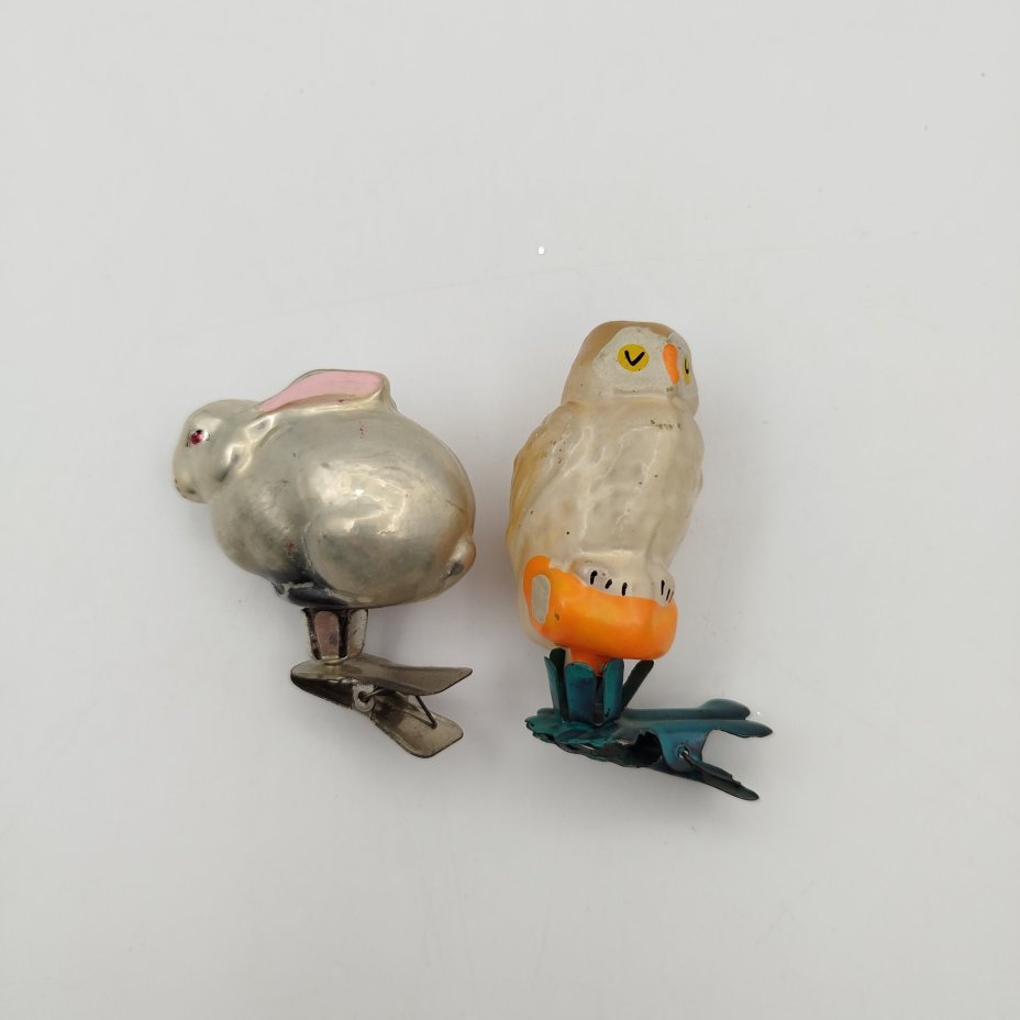 Набор из 2-х ёлочных игрушек на прищепках "Сова" и "Заяц", стекло, краска, металл, СССР, 1960-1980 гг.