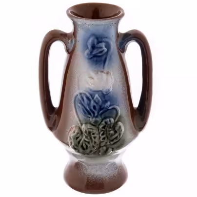 Ваза с рельефным цветочным декором, керамика, глазурь, СССР, 1970-1990 гг.