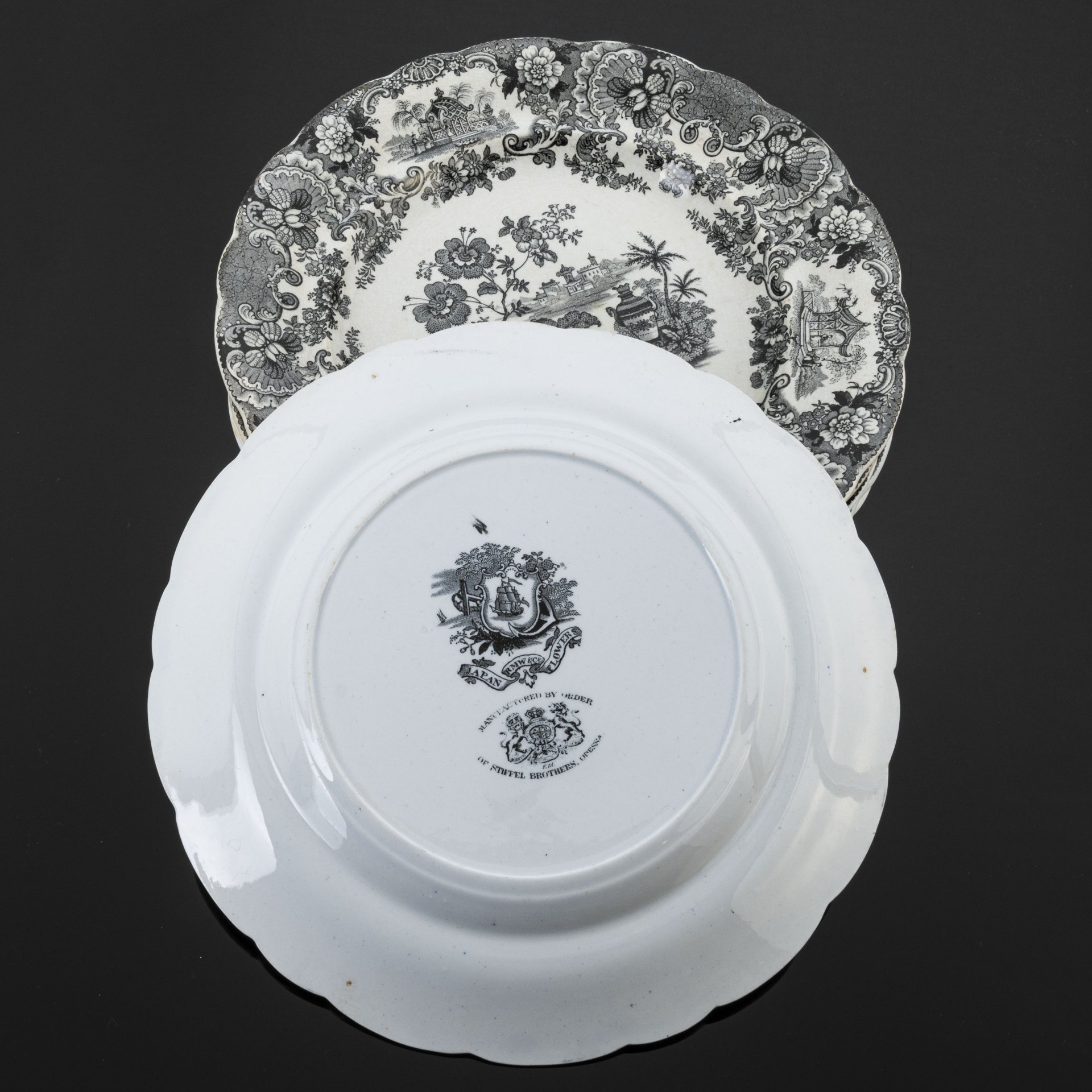 Сервиз обеденный на 6 персон (10 предметов) с монохромным пейзажным декором и цветочным орнаментом в ориентальном стиле, Ridgway