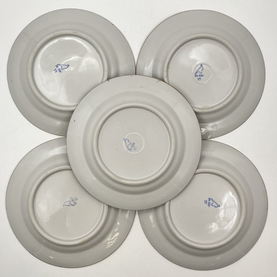 Набор из 5-ти закусочных тарелок, украшенных ленточным декором, фарфор, крытье, золочение, Дулевский фарфоровый завод (Дулёво), СССР, 1989 г.