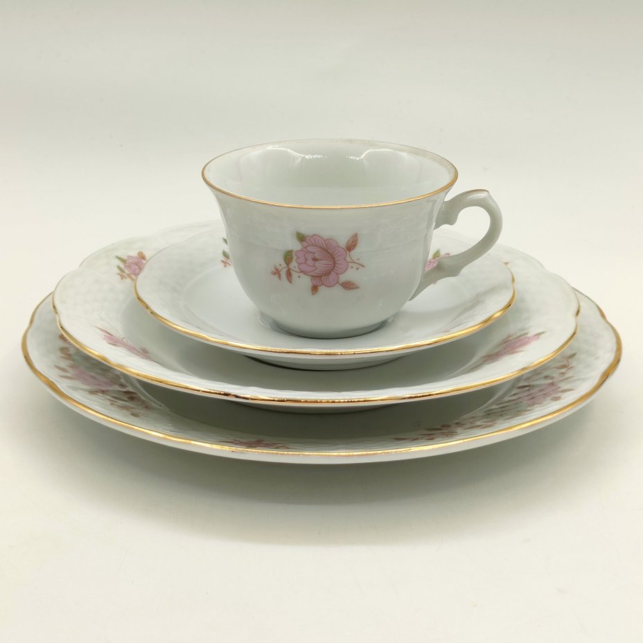 Чайный набор (квартет), декорированный изображением цветов, фарфор, деколь, золочение, Thun (Тун), Чехословакия, 1970-1992 гг.