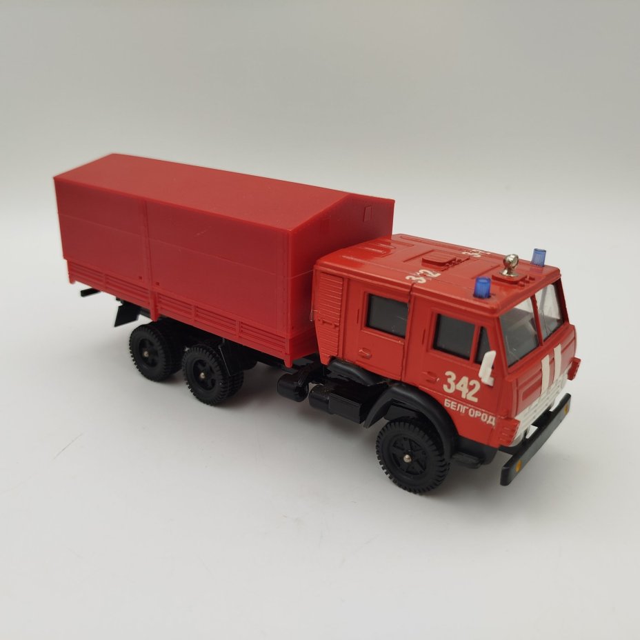 Модель пожарного автомобиля "КАМАЗ 5320" (Авторская), металл, пластик, СССР, 1980-1990 гг.