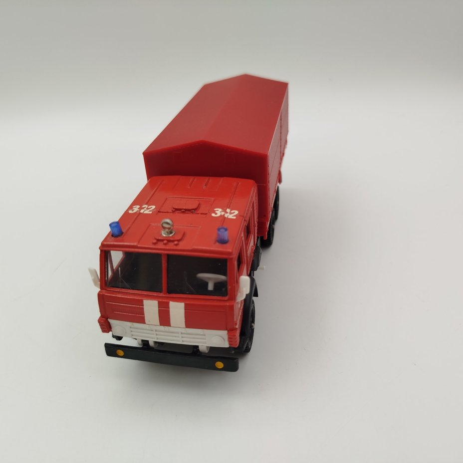 Модель пожарного автомобиля "КАМАЗ 5320" (Авторская), металл, пластик, СССР, 1980-1990 гг.