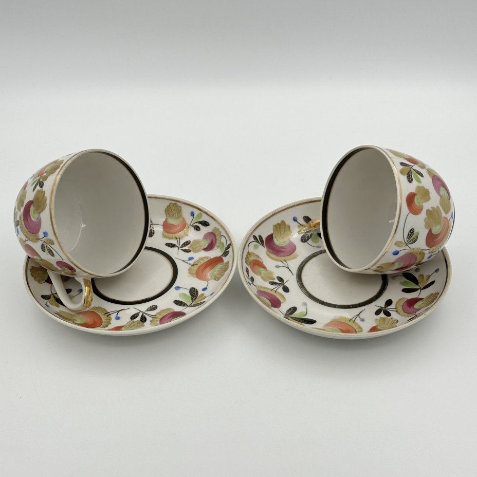 Набор из 2-х чайных пар из сервиза "Репка", автор росписи Лосев Виктор Николаевич, автор формы Шобанов Александр Иванович, фарфор, роспись, золочение, Дмитровский фарфоровый завод (ДФЗ Вербилки), Дмитровский фарфоровый завод (ДФЗ Вербилки)