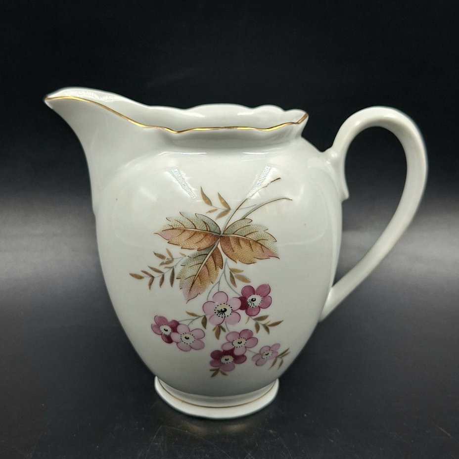 Молочник с нежным цветочным декором, фарфор, деколь, золочение, Kahla-Könitz, Германия, 1954-1962 гг.
