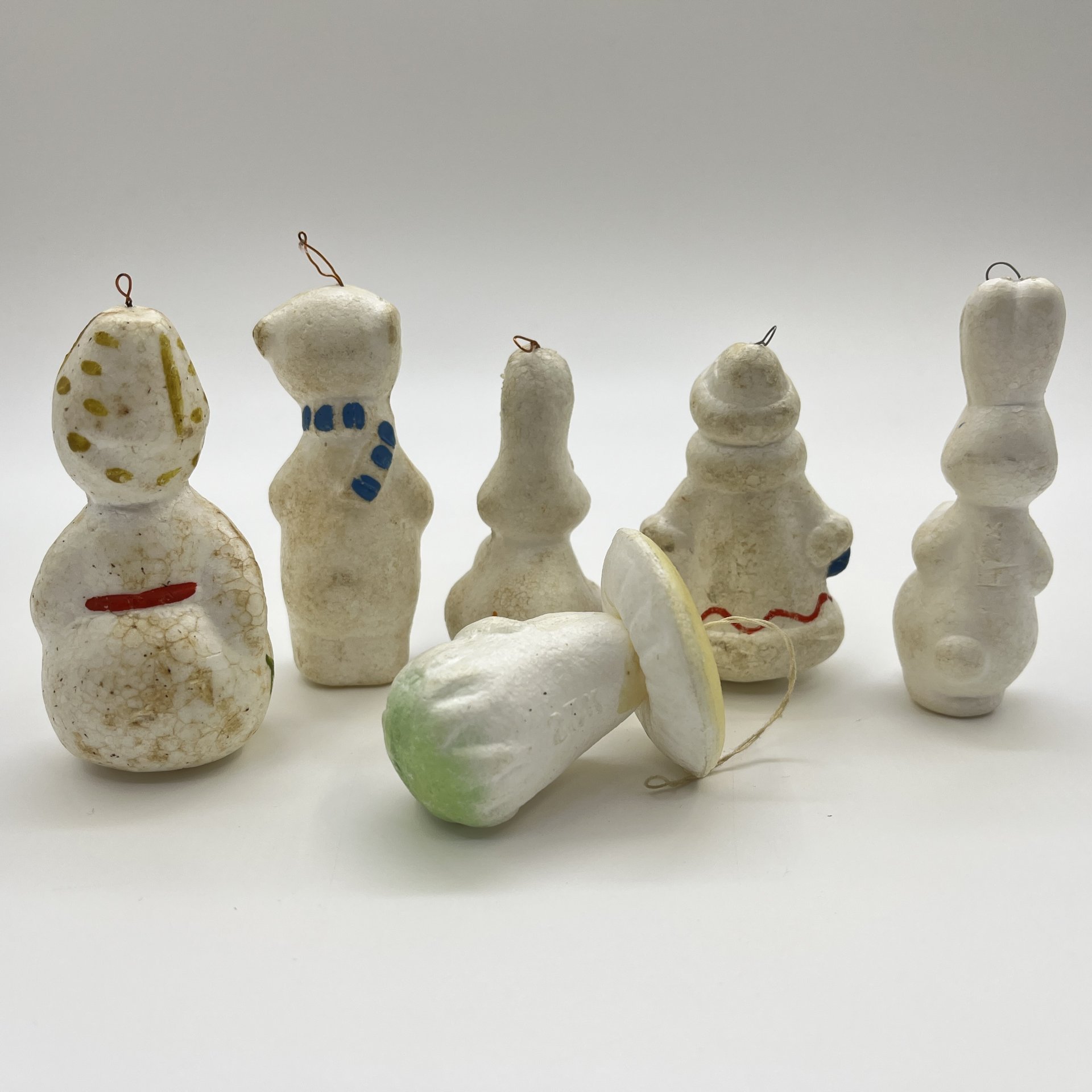 Набор из шести ёлочных игрушек, пенопласт, росписи, СССР, 1970-1990 гг.