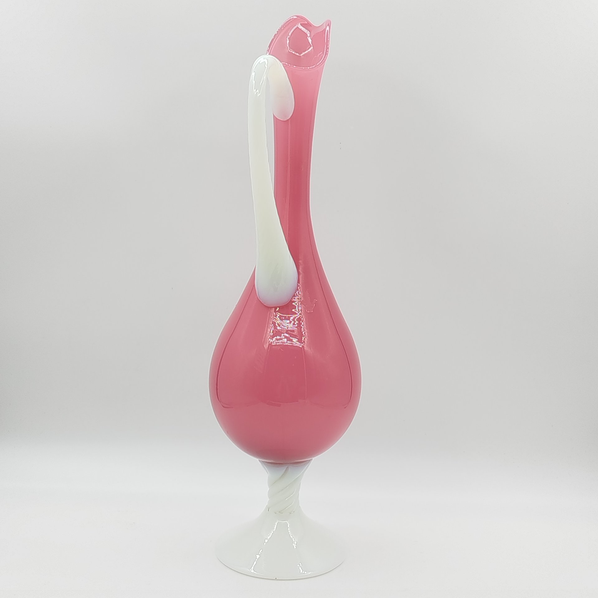 Высокая интерьерная ваза (кувшин) нежного розового оттенка, Empoli Art Glass Opaline