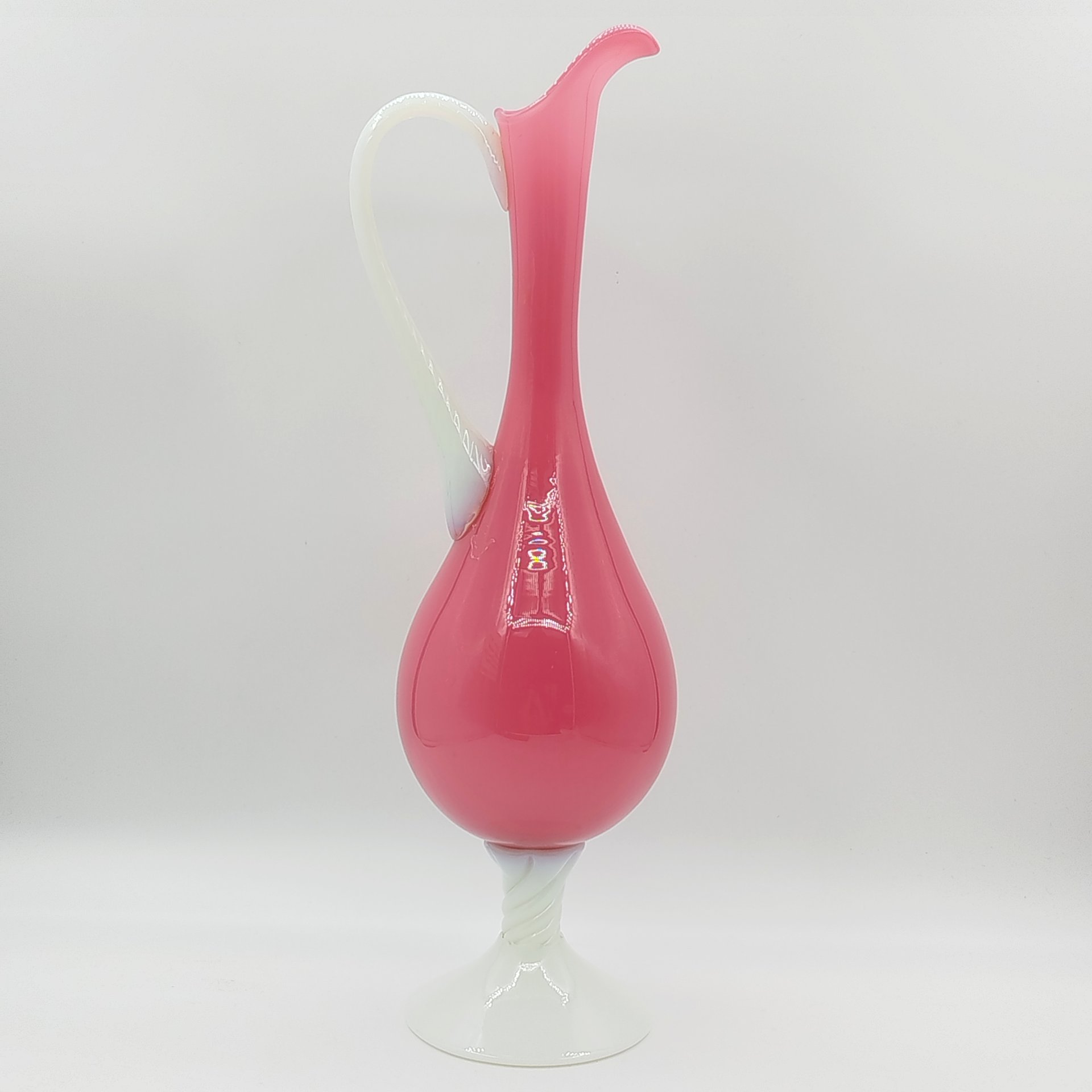 Высокая интерьерная ваза (кувшин) нежного розового оттенка, Empoli Art Glass Opaline