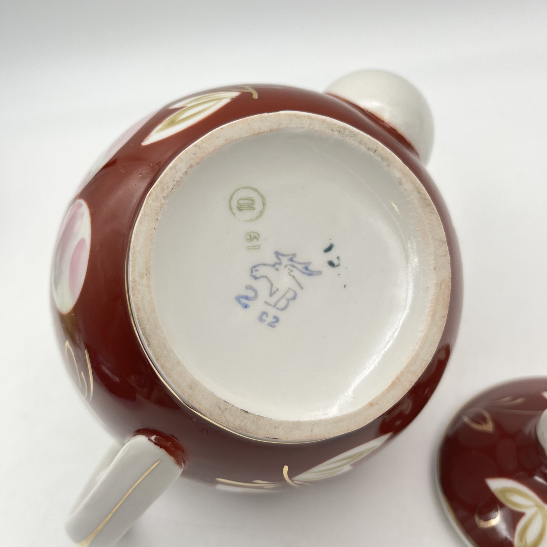 Чайник заварочный из сервиза "Слива", автор А.А.Чекулина