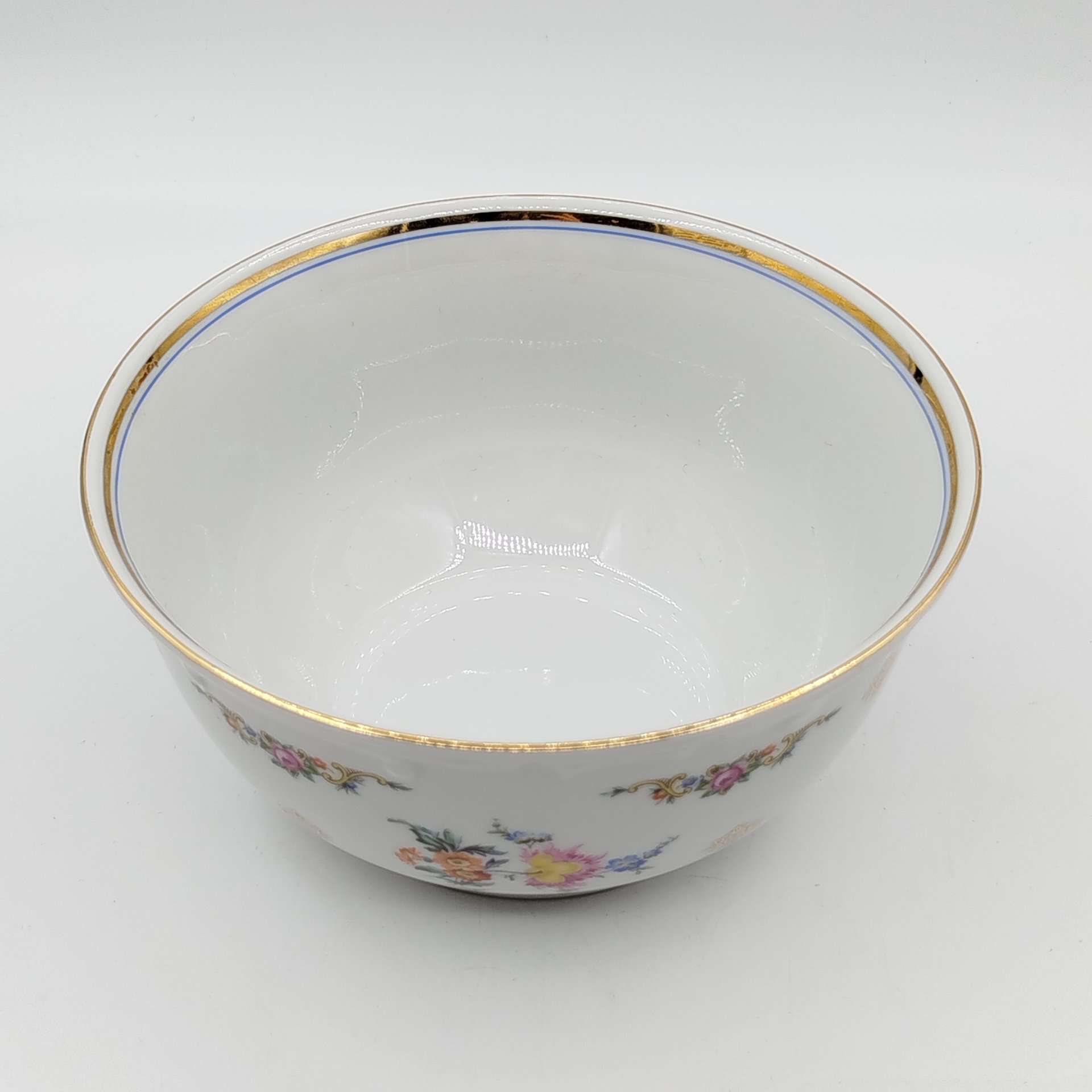 Салатник, украшенный цветочным декором, Kahla